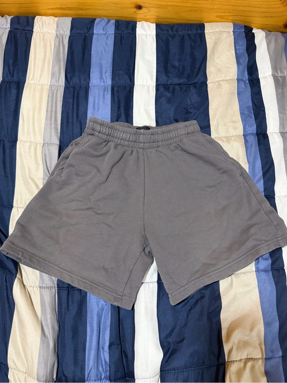Men's Gray Elastic-Waist Casual Shorts